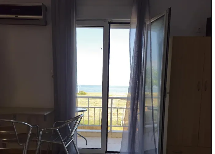 Blue Kyma Aparthotel