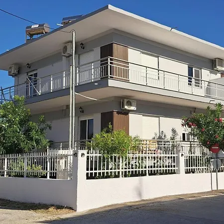 מלון דירות Blue Kyma
